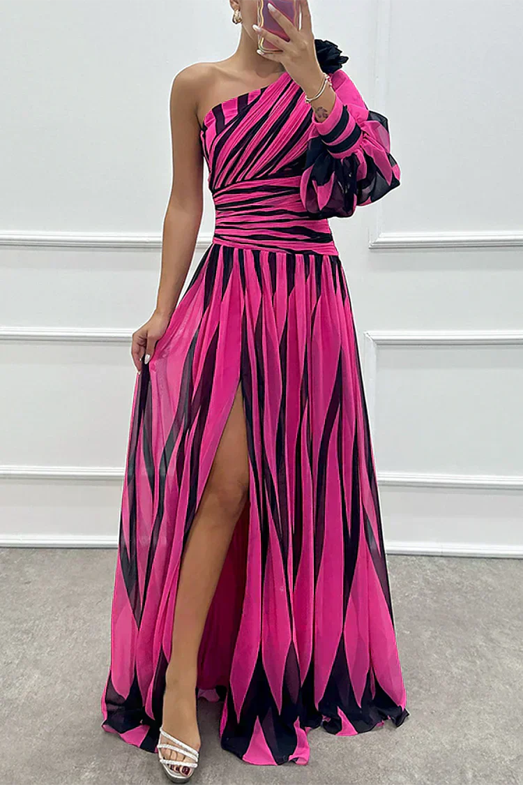 Shiloh | One-Shoulder Striped Maxi Dress