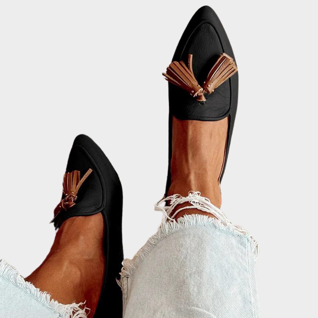 Reign | Modern Loafers with Fringes