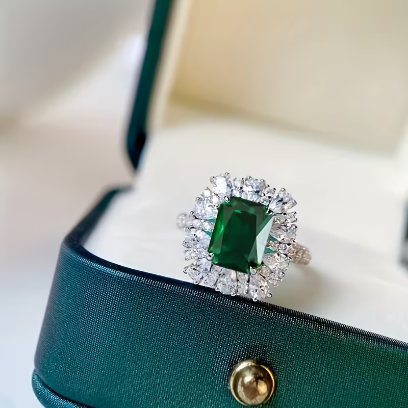 Imperial | Emerald Ring