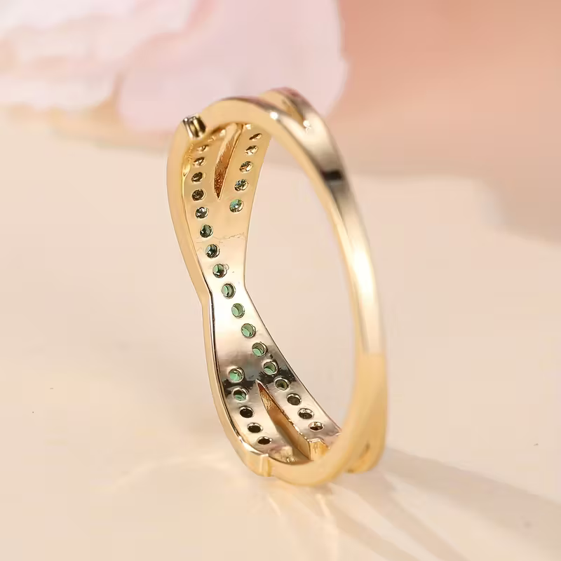 Ophelia | CrissCross Ring