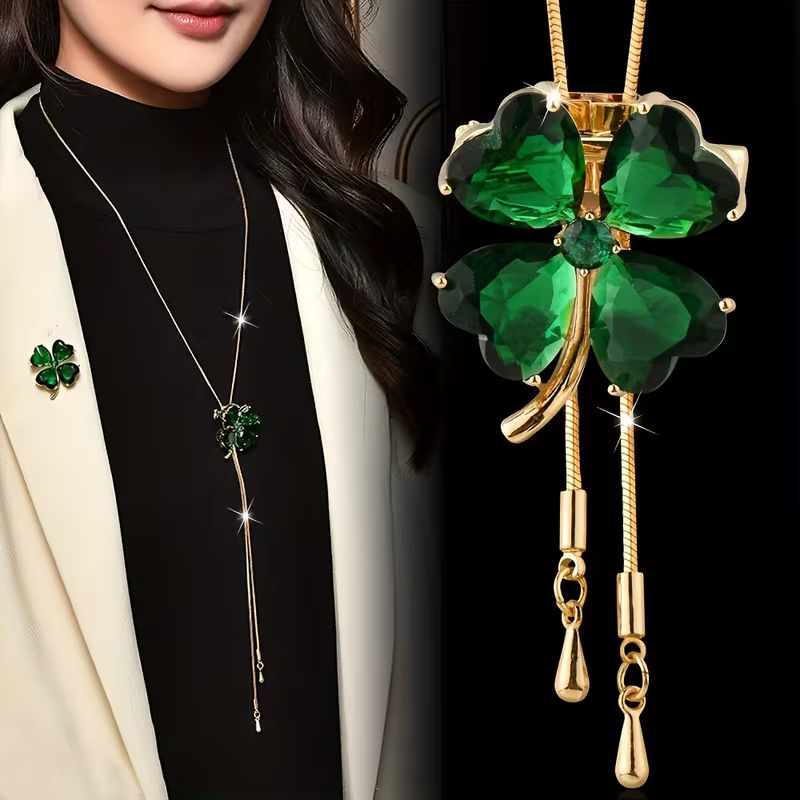 Octavia | Emerald Clover Necklace