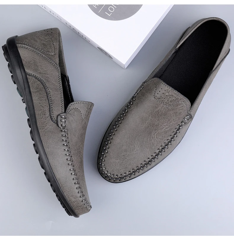 LEATHER MOCCASION